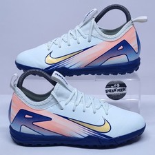  Nike Football Boots - Size 4