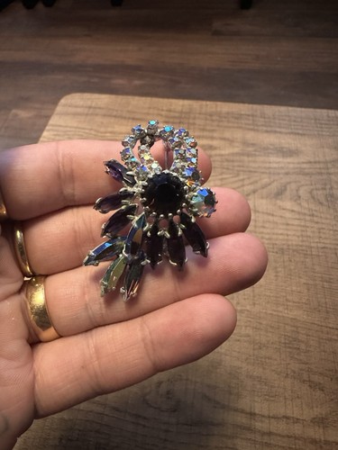 Vintage costume jewellery - costume,