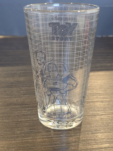 Toy story sketchbook - story, pint