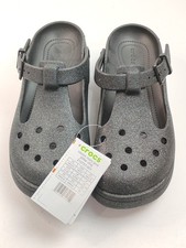 NWT CROCs Women’s Classic
