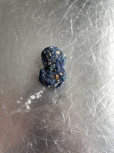 Natural raw azurite crystal - azurite,