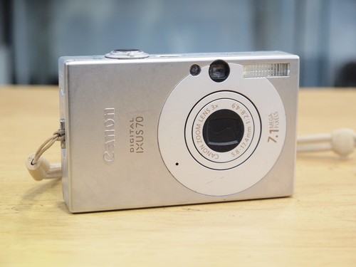 Canon digital ixus 1mp - ixus, 7.1mp