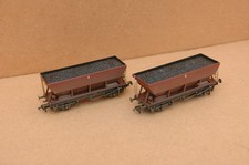 OO gauge hopper wagons x2 possible Bachmann