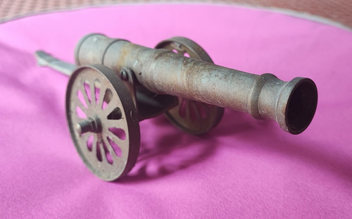 Brass cannon model with wheels - brass,