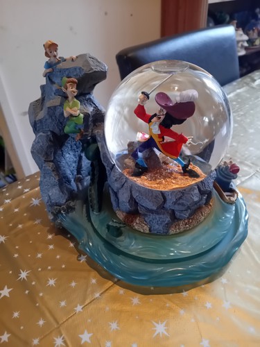 Snowglobe disney peter - disney, pan