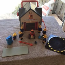 Fireman Sam Fire Station fold