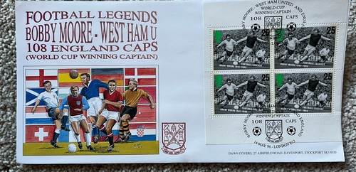 West ham united - bobby, moore