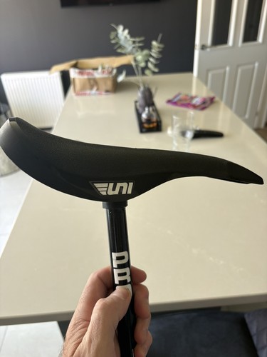 Uni turbo seat black 1980 - uni, 1980’s