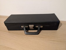 CASSETTE TAPE STORAGE BOX AUDIO CARRY CASE BLACK HOLDS 16 TAPES VINTAGE 