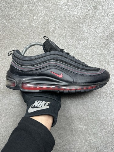Black and red nike airmax - black,