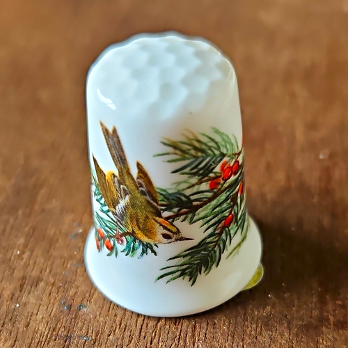 Fine bone china - bone,