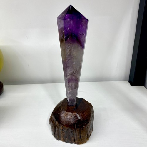 67lb top natural amethyst - 1.67lb,