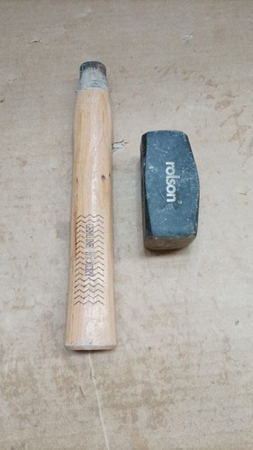 Club hammer wooden handle - hammer,