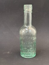 60060 Old Vintage Antique Glass Bottle Mineral Newcastle Beer Brewery Newton