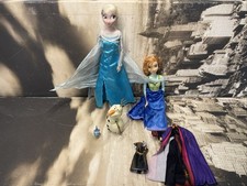 Disney Frozen Doll Bundle -