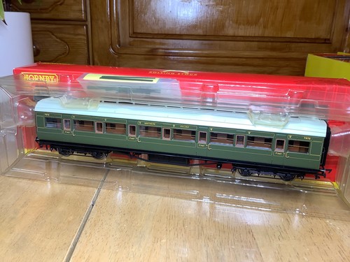 Hornby r4298d olive green - hornby,