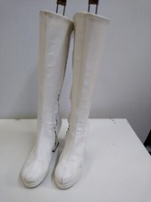 White Leather 1970s Style Platform Boots Size 7