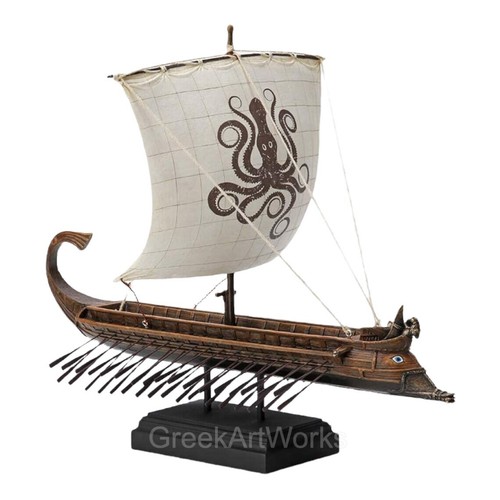 Greek trireme with octopus - trireme,