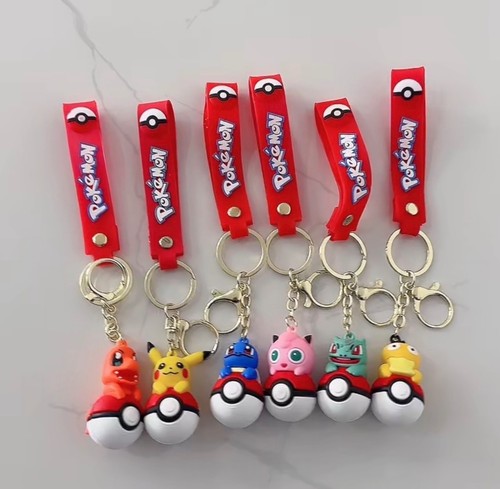 Pokemon pokeball keyring - pokeball,