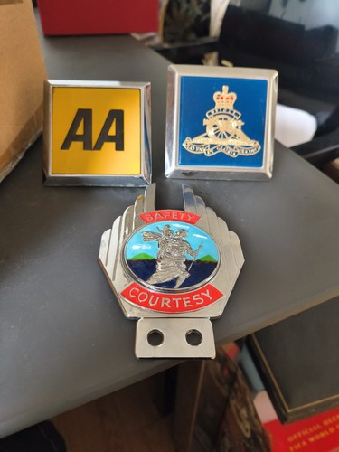 Car badges chrome enamel - 3x,