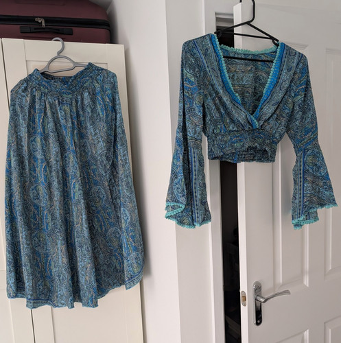 Women blue green paisley - women’s,