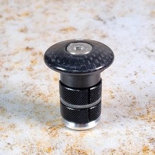 M-Part Carbon Fork Expander 1