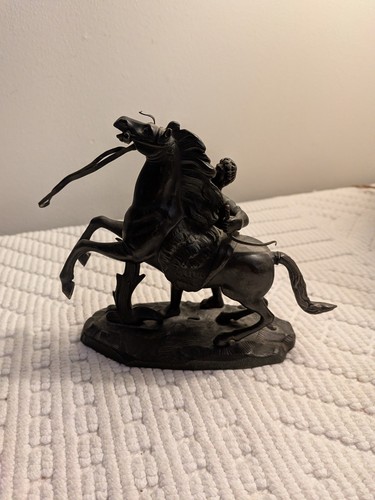 Marly horse by - horse", guillaume