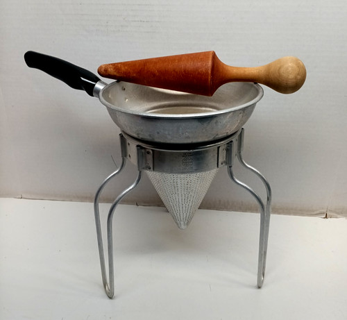 Vintage wearever 475 sieve - wearever,