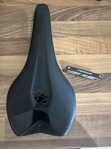 Merida expert saddle with - expert,