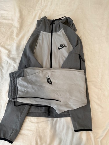 Nike tech fleece - tech,