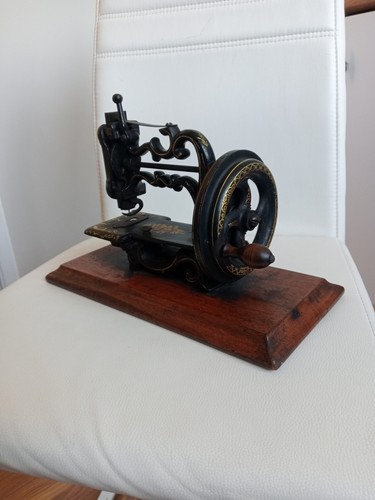 Antique chas raymond - antique,