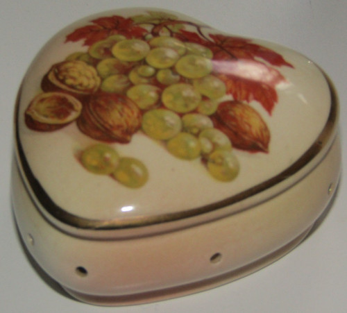 Royal worcester palissy - palissy, bone