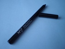 Boots No 7 Stay Perfect