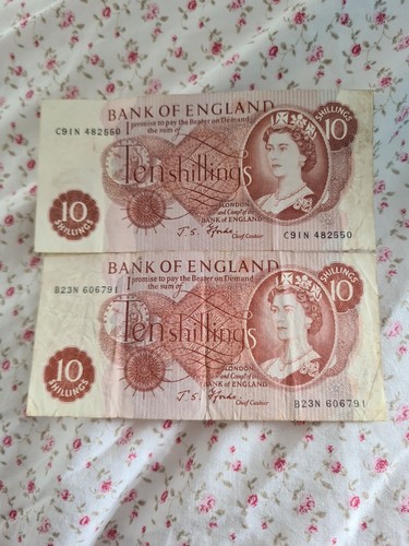 Two ten shilling bank - two,