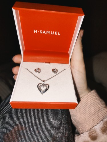 Samuel diamond necklace and - h.,