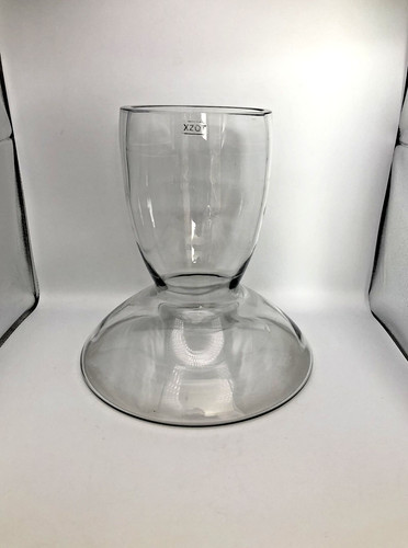 Large clear glass pedestal - clear,