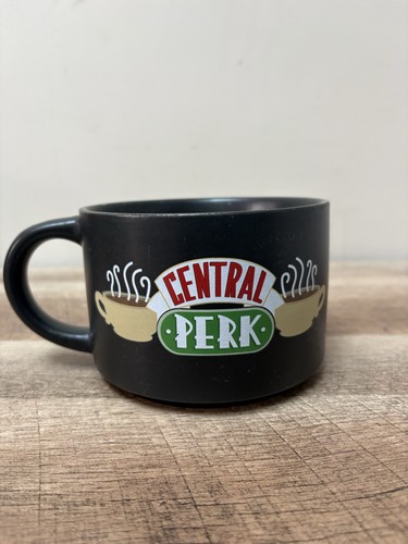 Friends central perk - perk, straight
