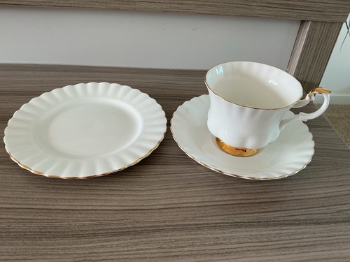 Royal albert val bone - val,