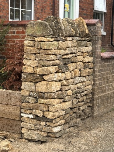 Dry stone walling - stone,