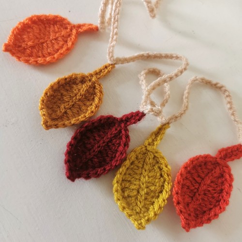 Hand crochet autumn - , shades