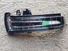 Genuine Mercedes A-Class 2012-2018 passenger side door mirror indicator new