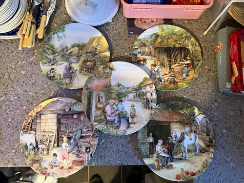Royal doulton old country - old,