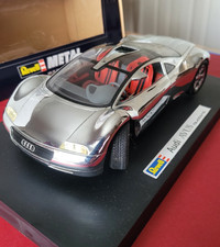 Revell 08830 Audi AVUS Quatro