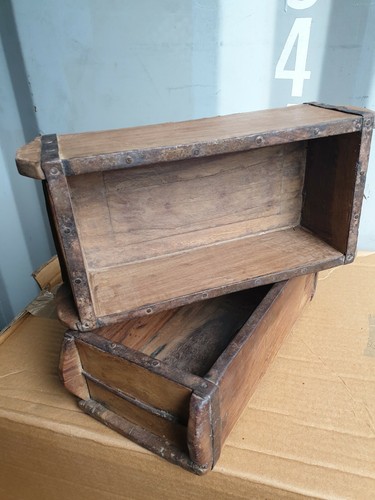 Vintage brick mould wooden - vintage,