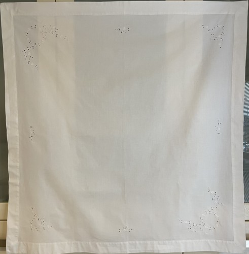 Vintage white embroidered - white,