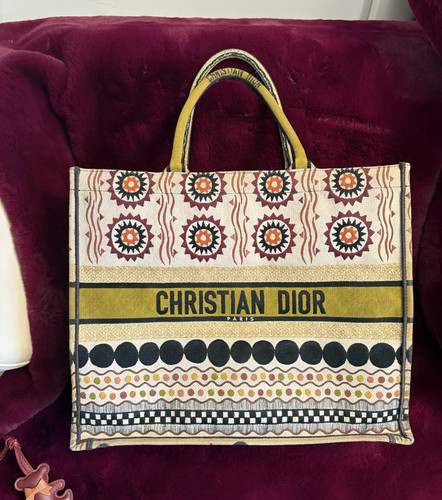 Christian dior book tote - dior,