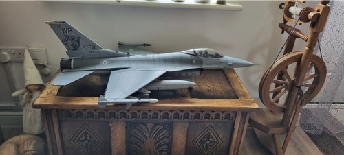 Large scale 16 - scale, falcon