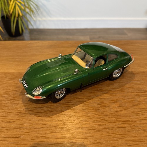 Bburago jaguar type - e-type, coupe
