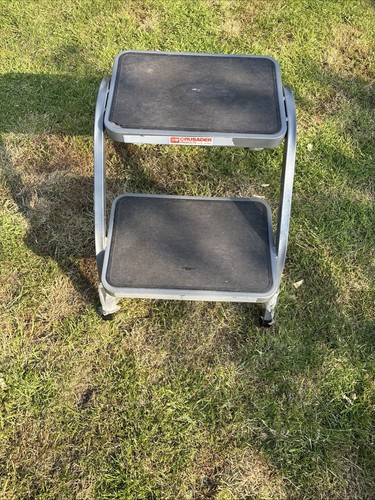 Caravan step - caravan,