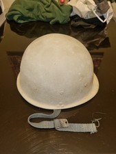 Iraqi helmet Rare Gulf War